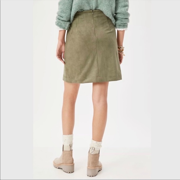 Anthropologie Suede Mini Skirt In A Moss Green - Picture 2 of 9